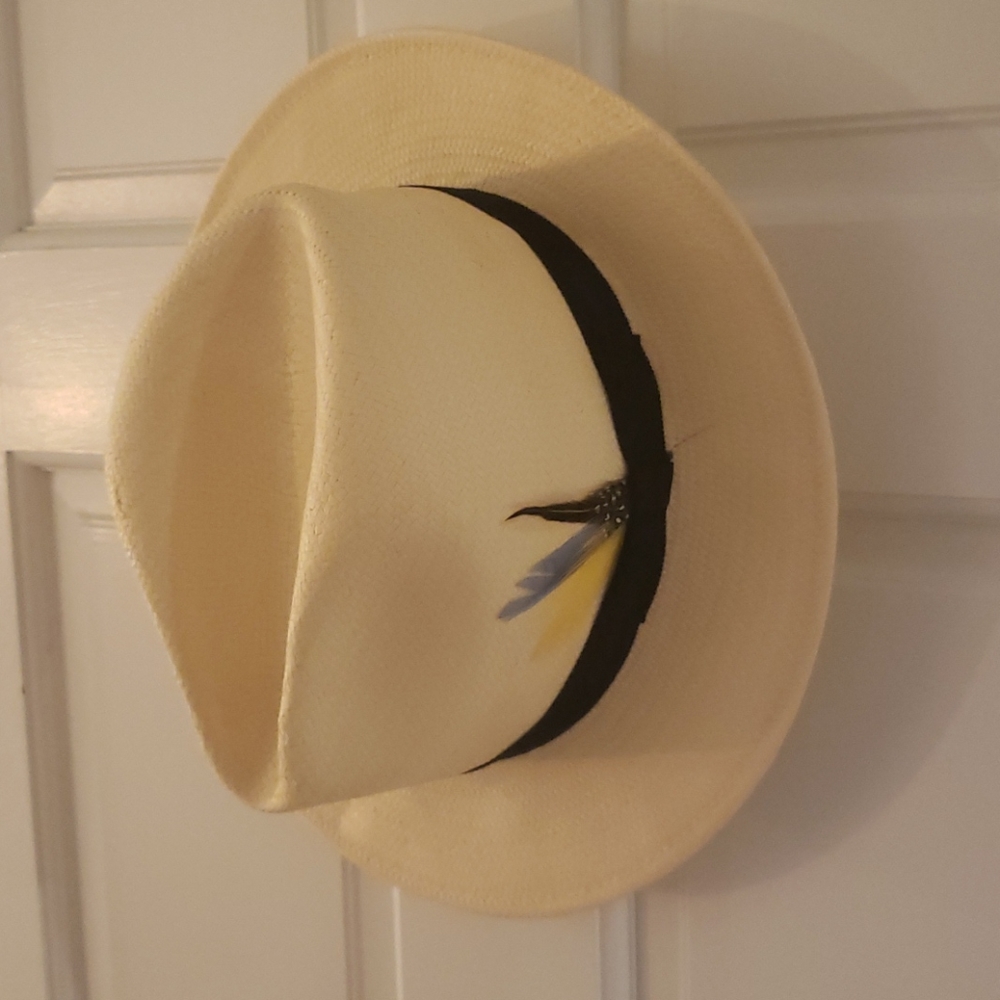 Straw fedora